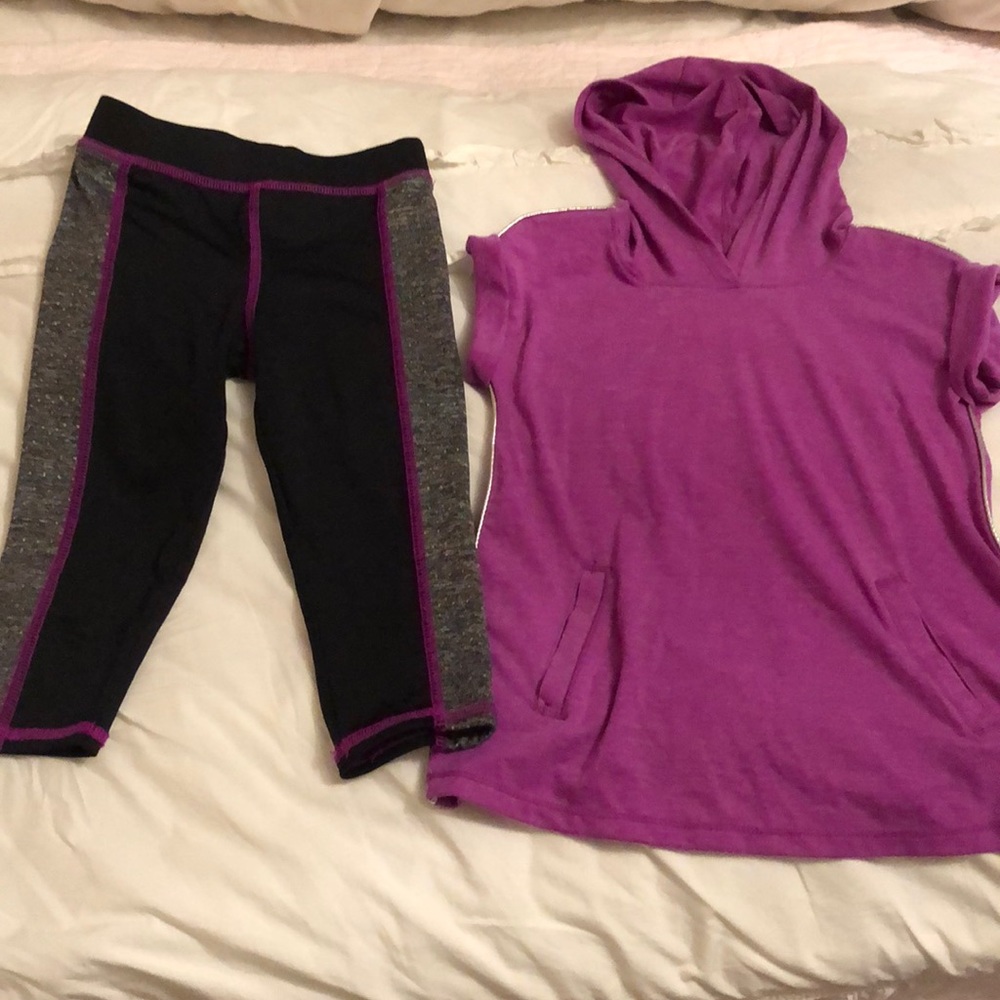 4T matching active wear outfit